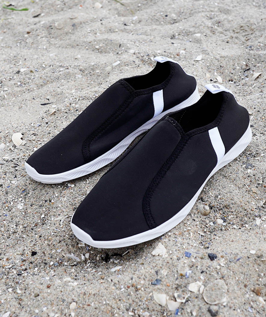 Watery swim shoes for adults - Fletcher - Black
