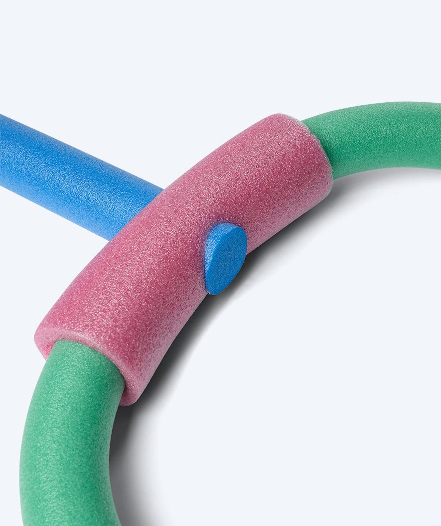 Watery pool noodle connector - Loch - Light pink