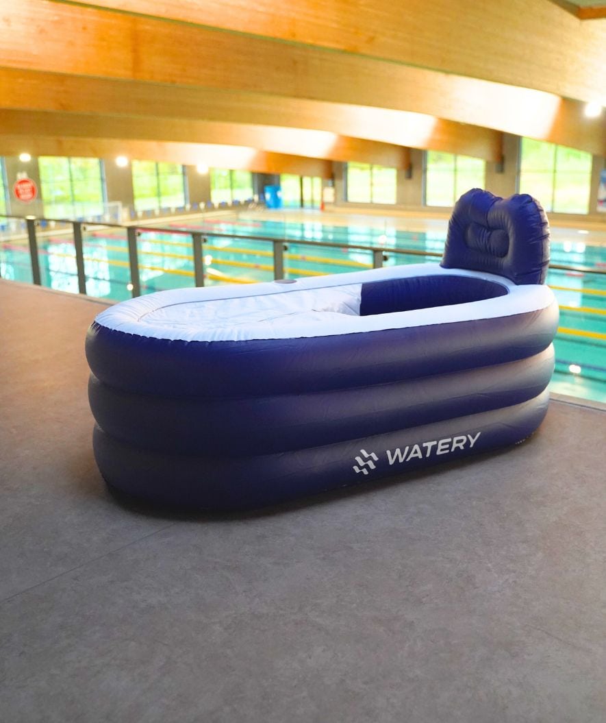 Watery inflatable bathtub - Seal Real - Dark blue