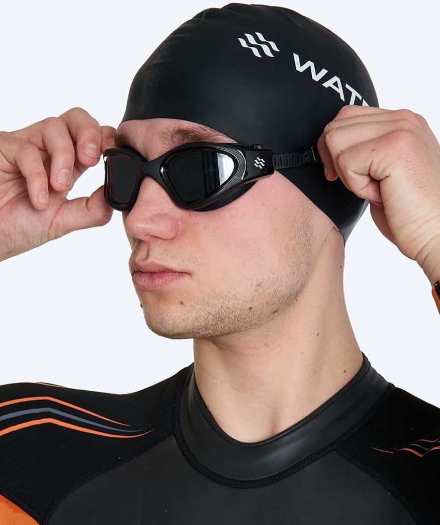 Watery nearsighted prescription swim goggles for adults - (-2,0) to (-6,0) - Raven Active - Black (Smoke lens)
