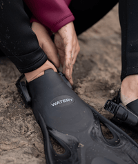 Watery short swim fins - Fisher - Black