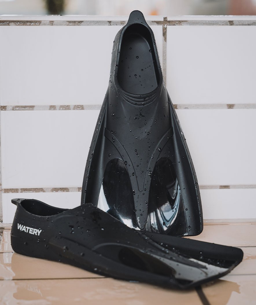 Watery short swim fins - Badger Active - Black