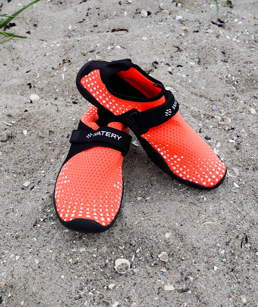 Watery water shoes for adults - Devera - Coral