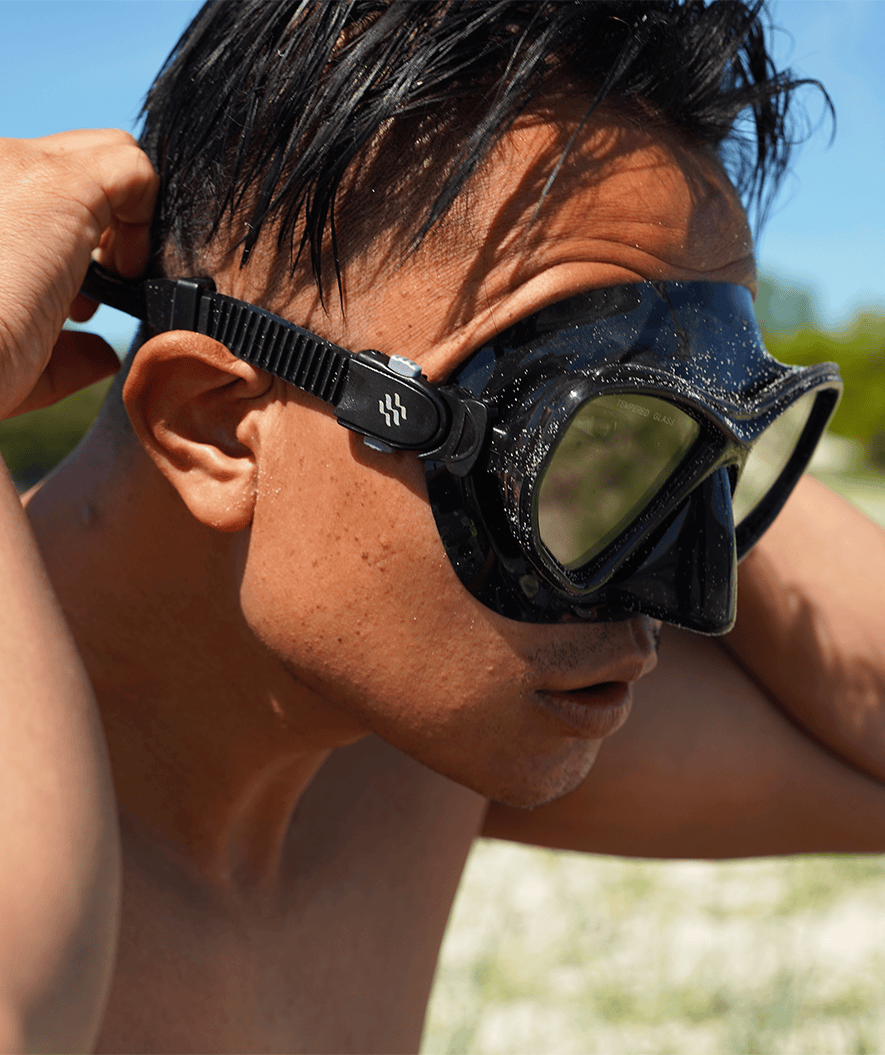 Watery diving mask for adults (from 15 years) - Fenton Pro - Black