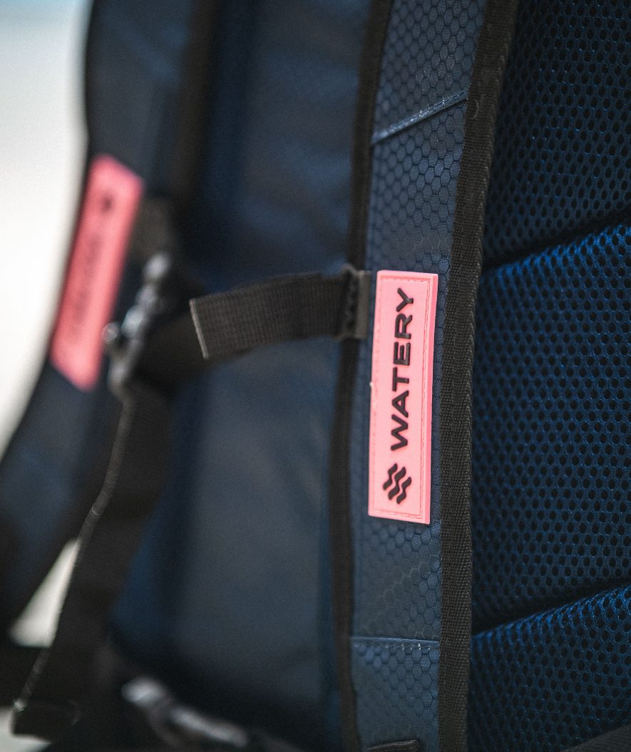 Watery swim bag - Raider Pro 45L - Purple/Pink