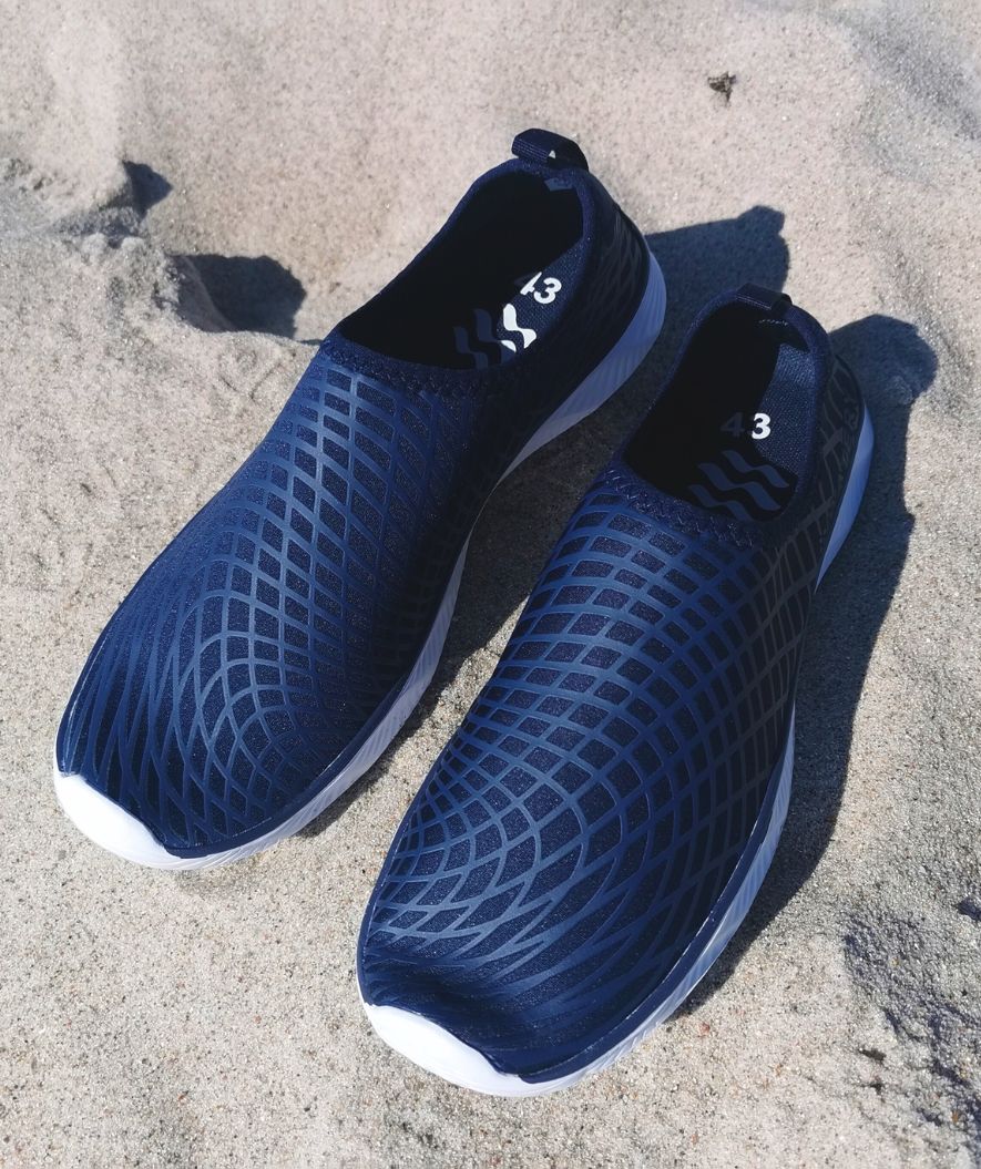 Watery water shoes for adults - Kawaii - Dark blue