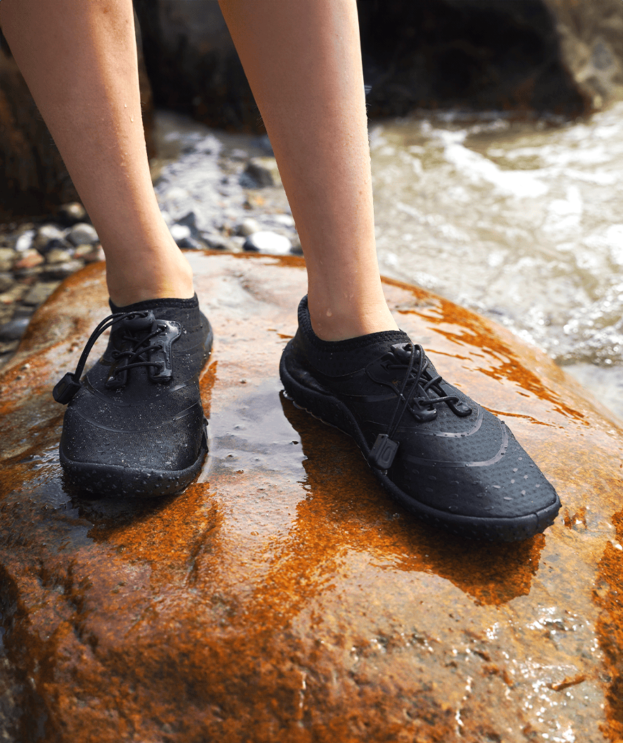 Watery swim shoes for adults - Nerida - Black