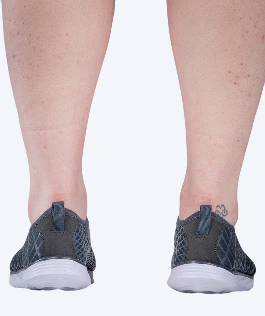 Watery water shoes for adults - Kawaii - Grey