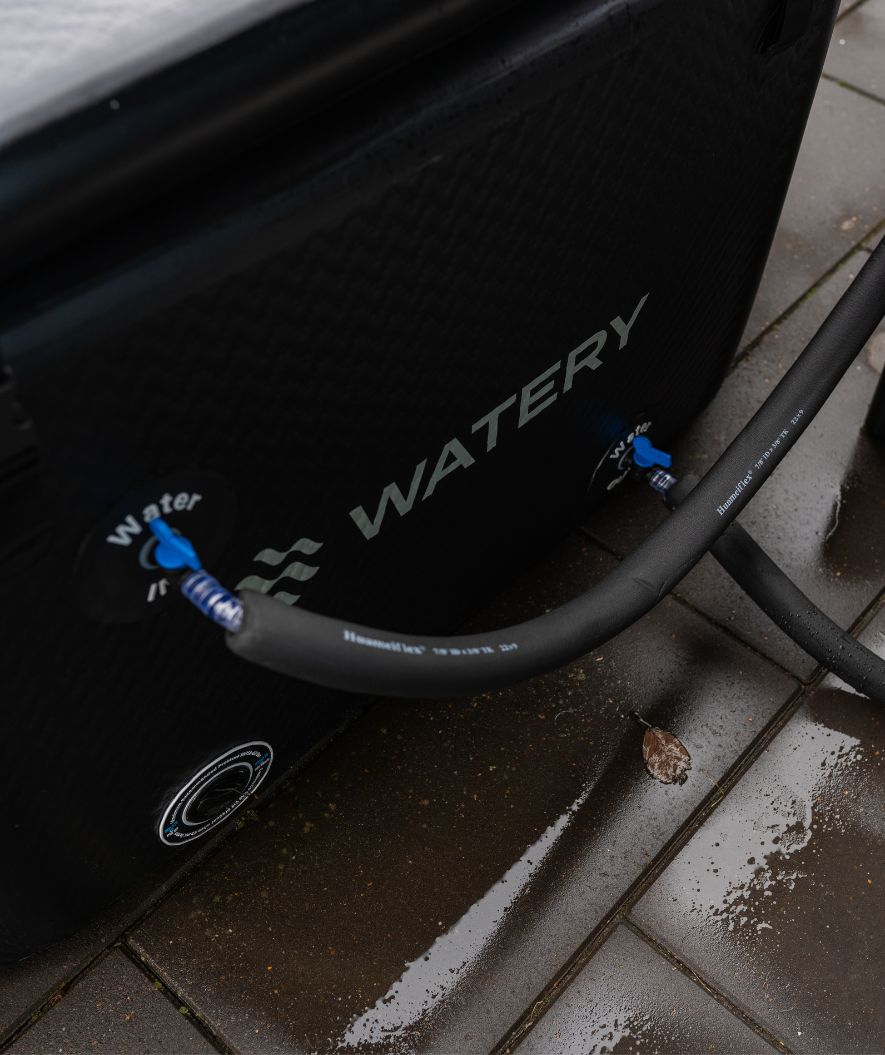 Watery inflatable cold plunge - Master - Black