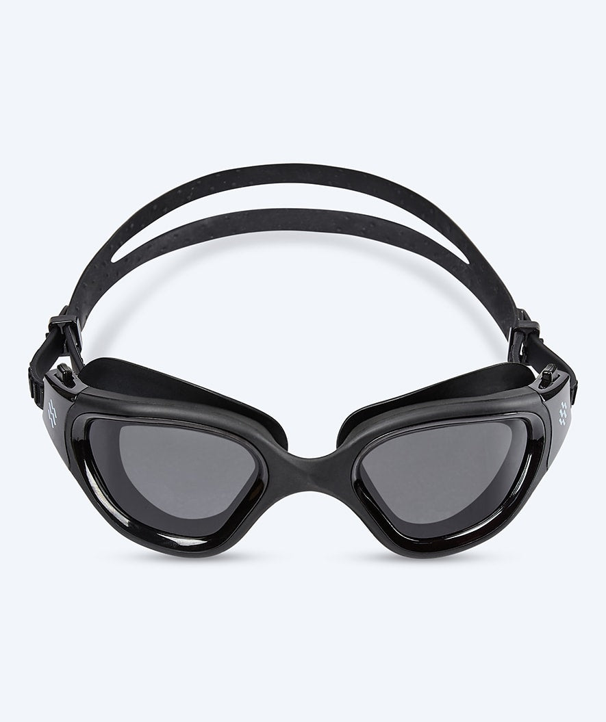 Watery training swimming goggles - Raven Active - Black (Smoke lens)