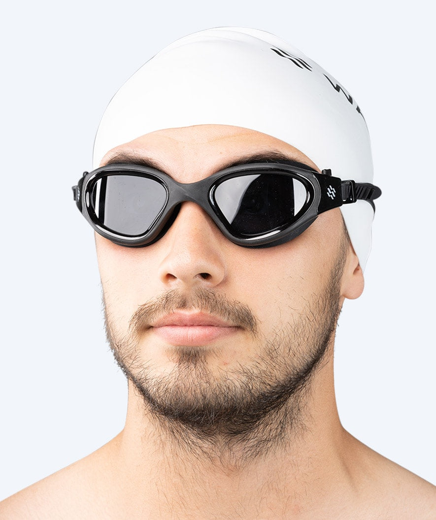 Watery exercise swim goggles - Raven Active - Black (Smoke lens)