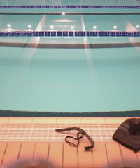 WateryElitesvømmebriller-PoseidonMirror-Blåsølv.mp4