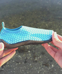 Waterybadeskotilbørn-Gravity-Lyseblå.mp4