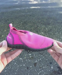 Waterybadeskotilbørn-HighCatfish-Pink.mp4