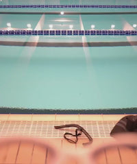 Waterymotionssvømmebriller-RavenActive-Lillaklar.mp4