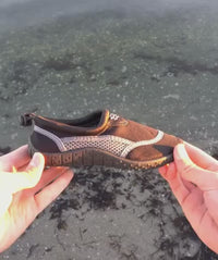 Watery water shoes for kids - Perk - Black