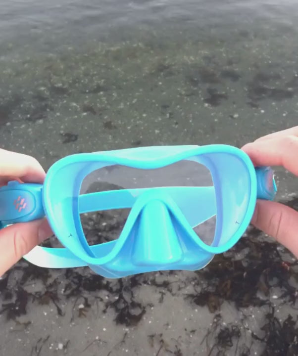 Waterydykkermasketilbørn-Cliff-Lyseblå.mp4