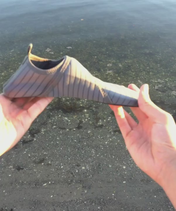 Wateryneoprenbadeskotilvoksne-Poseidon-Grå.mp4