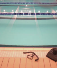 Waterymotionssvømmebriller-MurphyMirror-Pinkguld.mp4