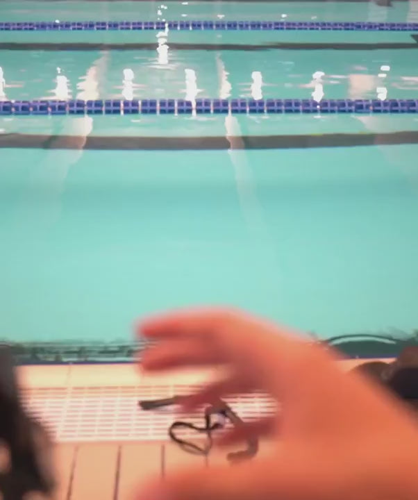 Waterymotionssvømmebriller-ClydeActive-Sortsmoke.mp4