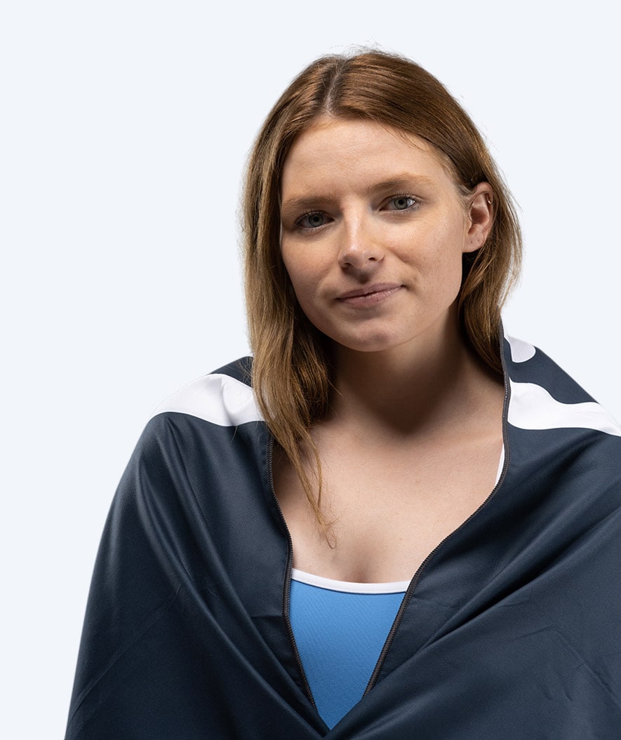 Watery microfiber towel (160 x 80 cm) - Eco Nebraska - Dark blue